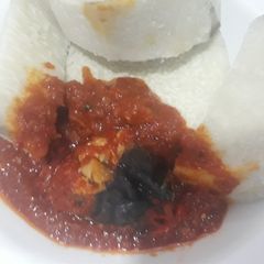 Fish stew with yam A picture of Fish stew with yam.