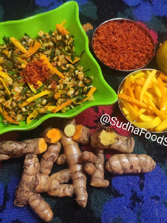 લીલી હળદર લસણનું અથાણું (Fresh Turmeric Garlic Pickle Recipe In Gujarati) રેસીપી મુખ્ય ફોટો