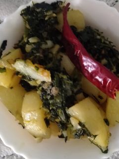 मेथी आलू की सब्जी (Methi aloo ki sabzi recipe in hindi) रेसिपी मुख्य फोटो