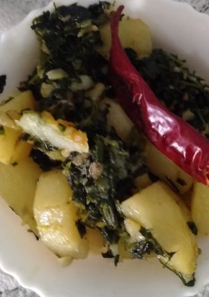 मेथी आलू की सब्जी (Methi aloo ki sabzi recipe in hindi) रेसिपी मुख्य फोटो