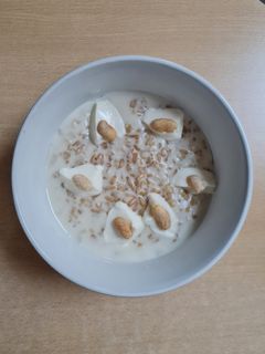 Una foto de Porridge de avena salado 🥣
