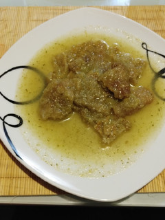 Una foto de Chicharrón en salsa verde