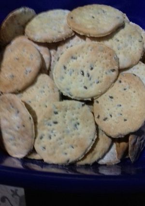 Una foto de Galletitas al agua con semillas