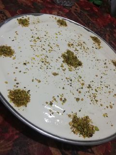 صورة لوصفة حلاوه السميد مع القشطه والقطر