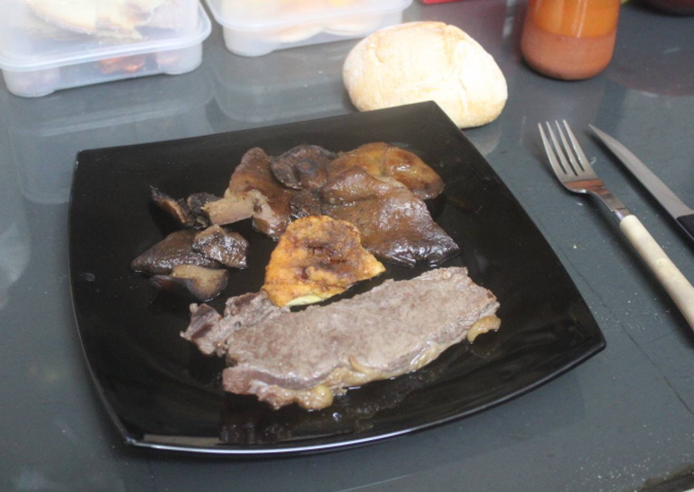 Lomo bajo de ternera con rovellones