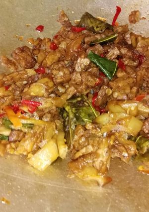Foto resep Kering tempe kentang pedaaas