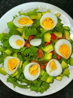 Hình của món Salad bơ trứng 🥑.