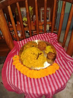 একপাকে ভোগের খিচুড়ি (Ekpake bhoger khichdi recipe in bengali) রেসিপির প্রধান ছবি