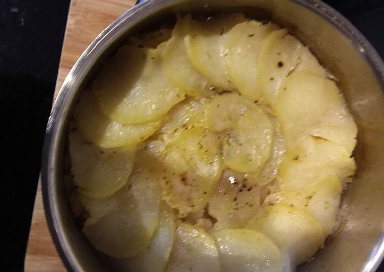 Recipe of Boulangere Potatoes in 18 Minutes for Beginners