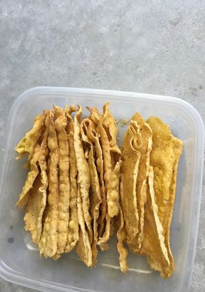 A picture of Fafda.