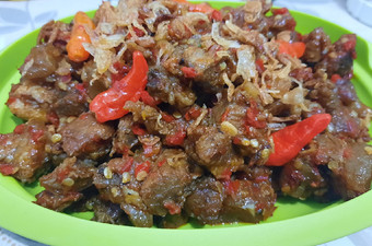Resep Oseng Sapi Mercon🌶 Enak Terbaru