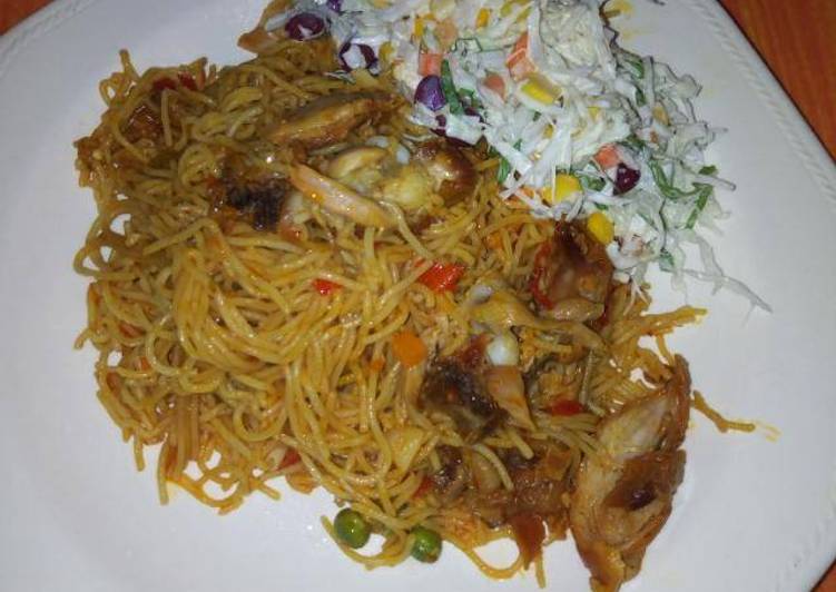 Easiest Way to Make Award-winning Spaghetti and shredded chicken