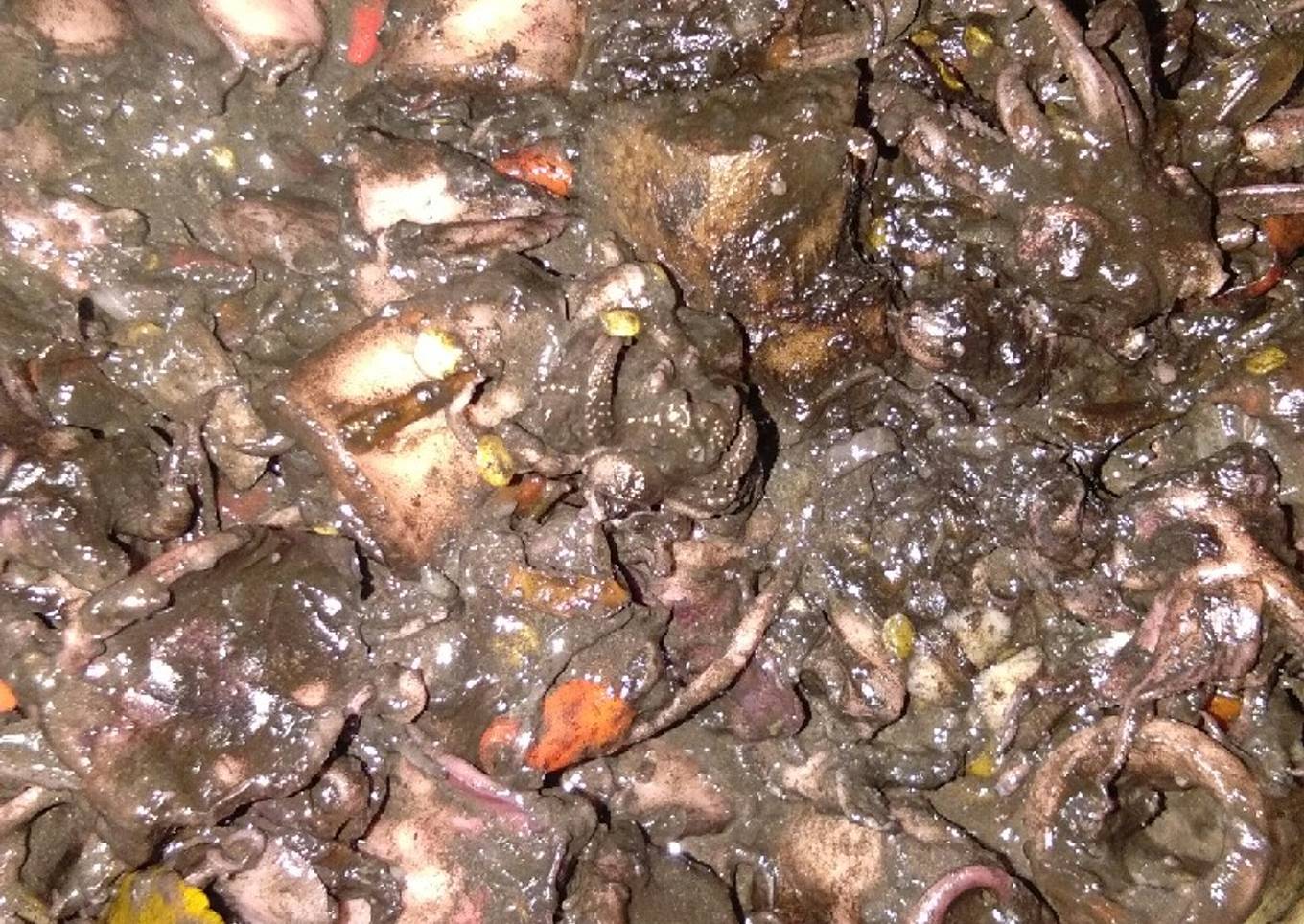 Cumi dengan bumbu hitam