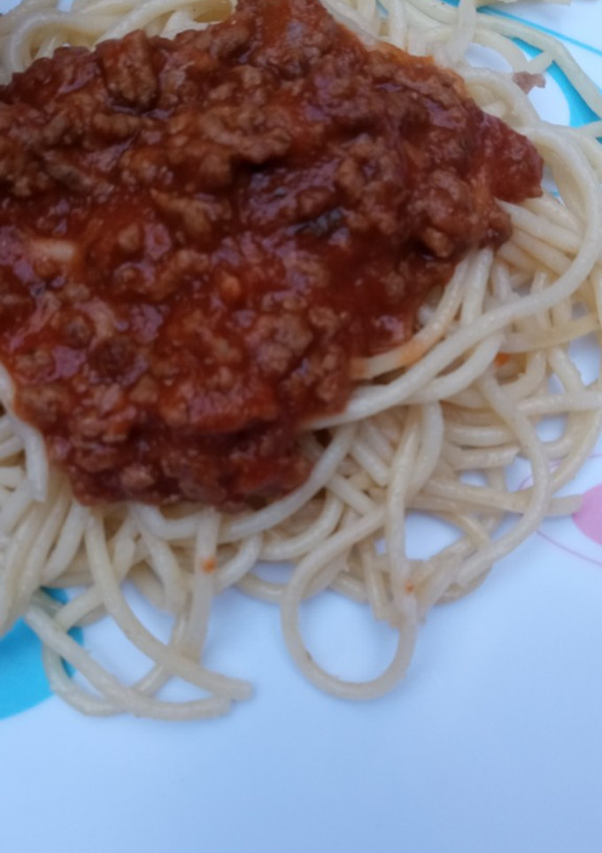 Una foto de Spaghetti a la boloñesa