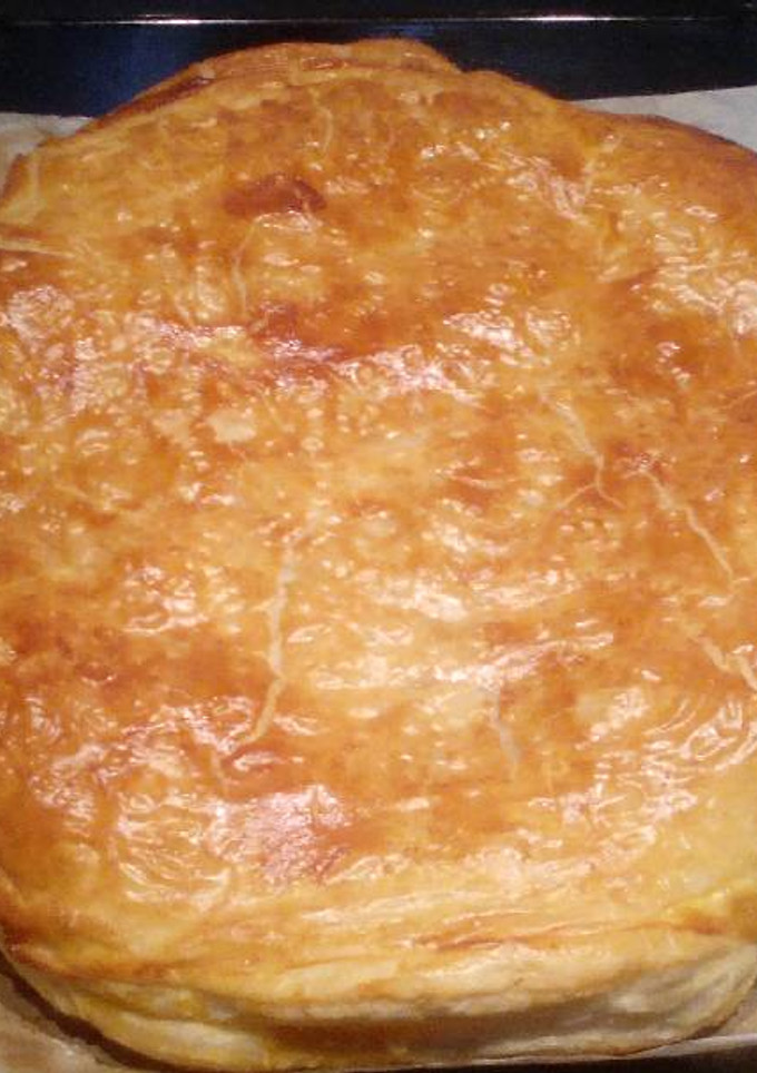 Una foto de Hojaldre de pollo con verduras