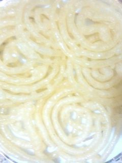 صورة لوصفة زلابيه عراقية من ايدي 😍