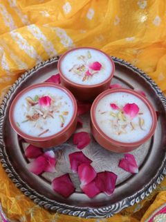 मावा लस्सी (Mawa lassi) रेसिपी मुख्य फोटो