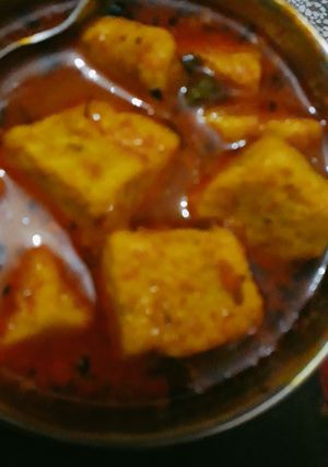 A picture of Besan ke gatte ki sabji.