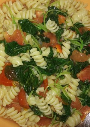 Foto resep Fusilli Bayam Tomat