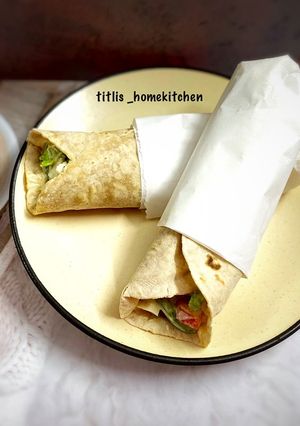 A picture of Tortilla Mayo Wrap.