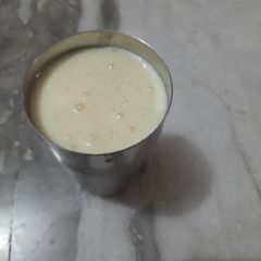 A picture of Mango shake.