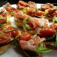 Entrada / Bocaditos vegetarianos con berenjena y cherry