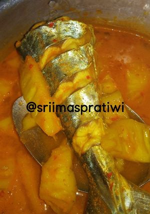 Foto resep Lempah Kuning Ikan Tenggiri Nanas Khas Bangka