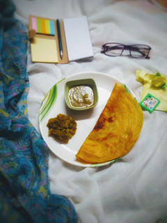 मूंगदाल डोसा (moong dal dosa recipe in Hindi) रेसिपी मुख्य फोटो