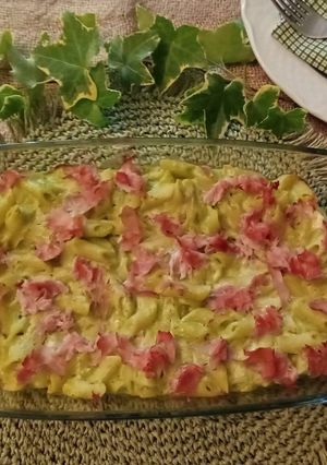 Foto di Pennette cremose con la robiola e prosciutto cotto croccanti gratinate in forno
