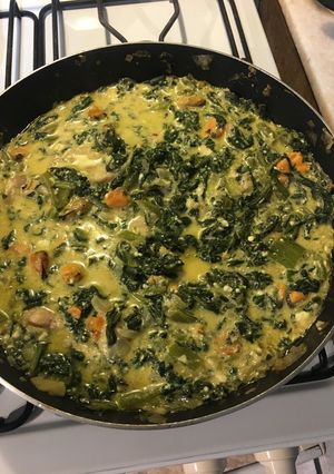 Una foto de Crema de acelga con mejillones y cachetes de abadejo