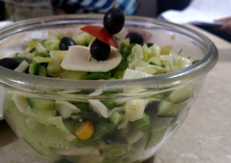 Recipe of Quick Healthy Salad Bowl 🌼🌼 #CookPadRamadan #IftarSpecialWithHuma