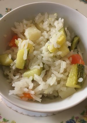 Una foto de Arroz a la jardinera