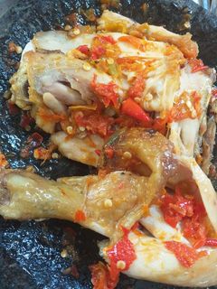 Foto resep Paha Ayam Geprek Sambel Bawang