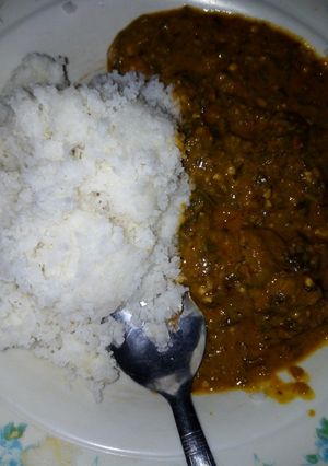 A picture of Buski da miyan ganye.