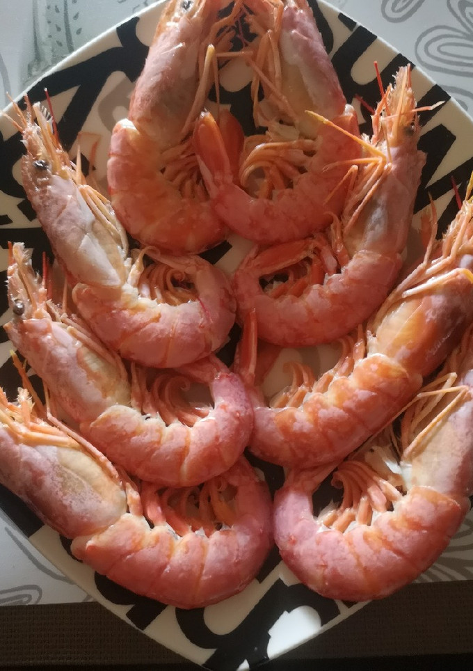 Una foto de Gambones cocidos