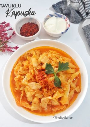 Foto resep Tavuklu Kapuska; Cabbage Stew with Chicken