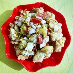 A picture of Bread cruton chaat.