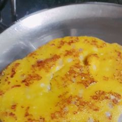 A picture of Sooji chilla.