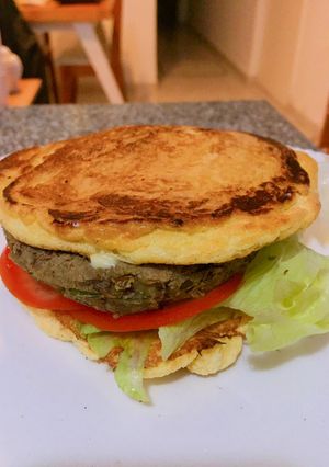 Foto principal de Hamburguesas de lentejas en Pan Nube (sin TACC)