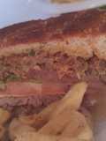 Torta para hamburguesa de vegetales con carne