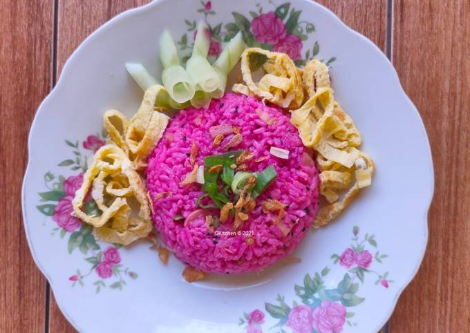 Resep Nasi Goreng Buah naga oleh DKitchen - Cookpad