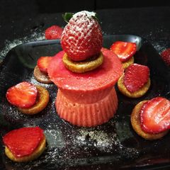Fig-Strawberry Rabdi Pudding A picture of Fig-Strawberry Rabdi Pudding.