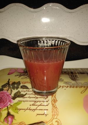 સ્ટ્રોબેરી જ્યુસ (Strawberry Juice Recipe In Gujarati) રેસીપી મુખ્ય ફોટો