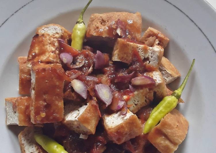 Langkah meracik Tahu Gejrot (Fried Tofu in Sweet Spicy Sauce) yang enak