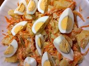 Una foto de ensalada de chauchas