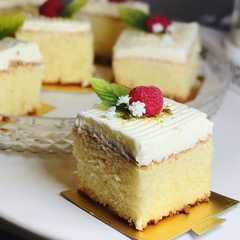 كيكة الحليب 🥛🍓-レシピのメイン写真