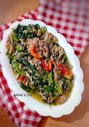 Foto resep Tumis Kangkung Jantung Pisang (Resep Mama)