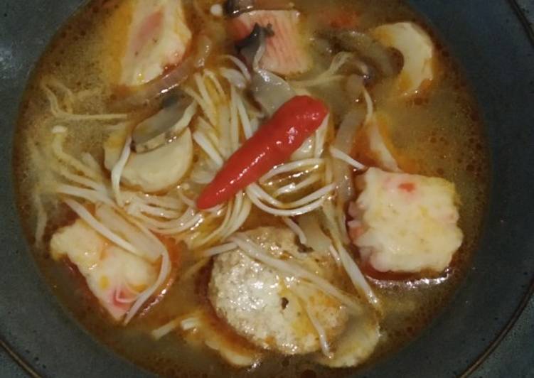 Mudah Cepat Memasak Tom Yum Sea Food Ala Rumahan