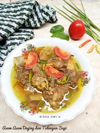 Langkah Gampang Menyiapkan Resep Asem Asem Daging dan Tulangan Sapi Anti Ribet, Mantap Sekali