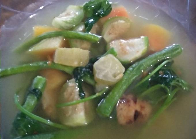 Sayur asem blimbing wuluh terong